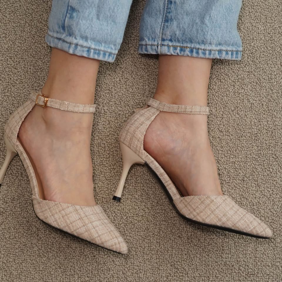 beige tweed heel