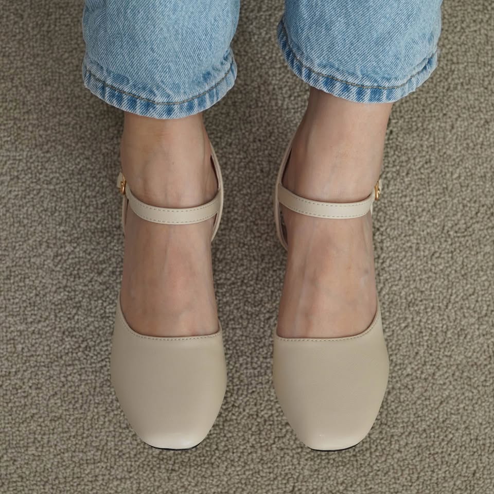 ivory slingback block heels
