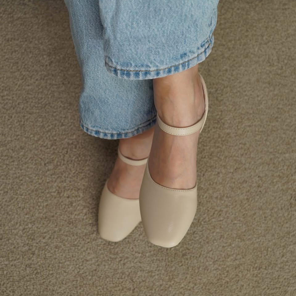 ivory slingback block heels